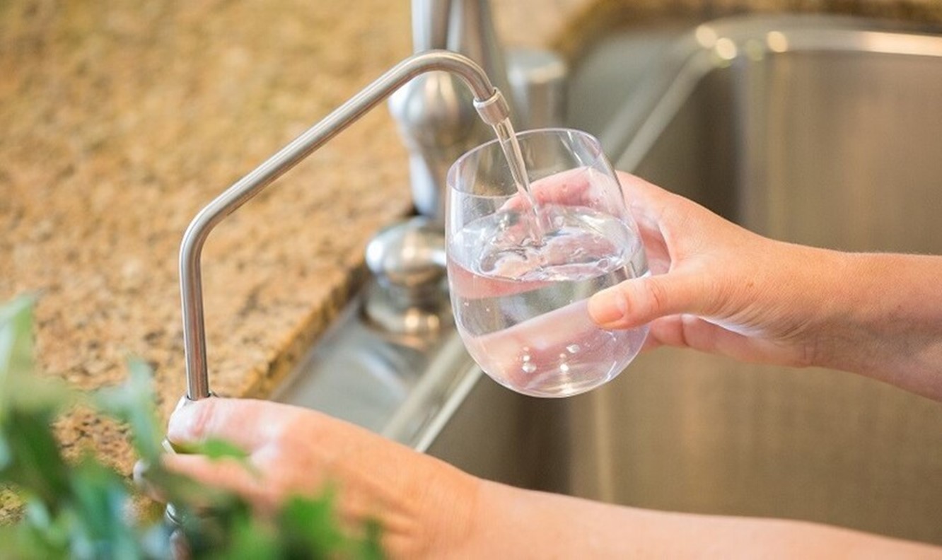 Razones para tener un purificador de agua en casa